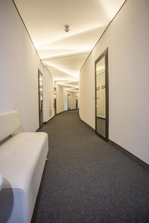 Sunday Hotel Odesa Exterior photo